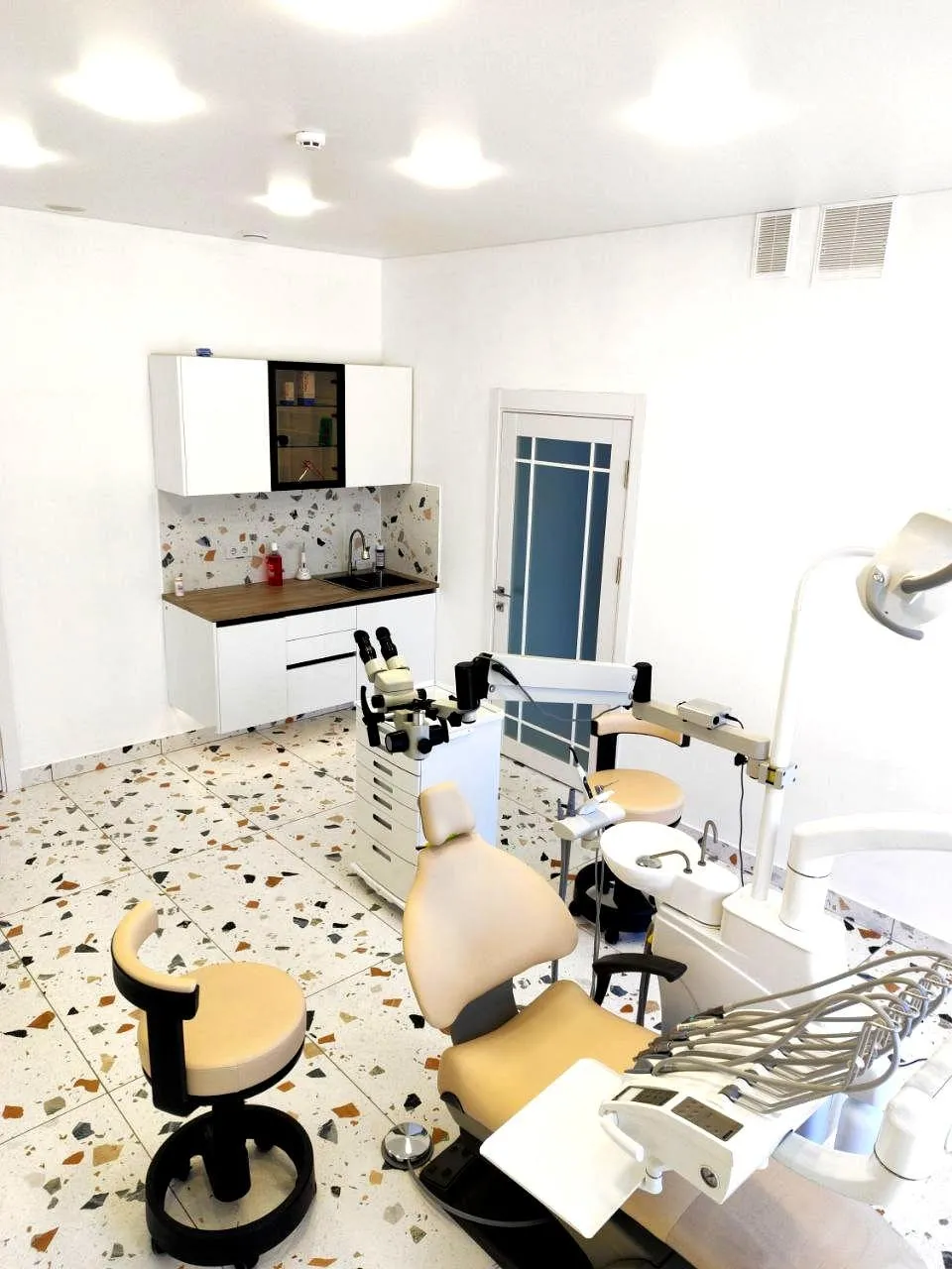 Стоматологія Lysohor Dental (Лисогор Дентал)
