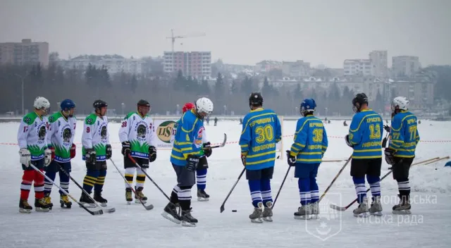 У Тернополі вдруге пройшов всеукраїнський чемпіонат із хокею під відкритим небом «Ternopil Hockey Classic» — фото 5