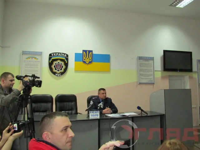 Андрій Матрифайло провів «круглий стіл» з представниками громадських організацій та депутатами (Фоторепортаж) + (Відео) — фото 4