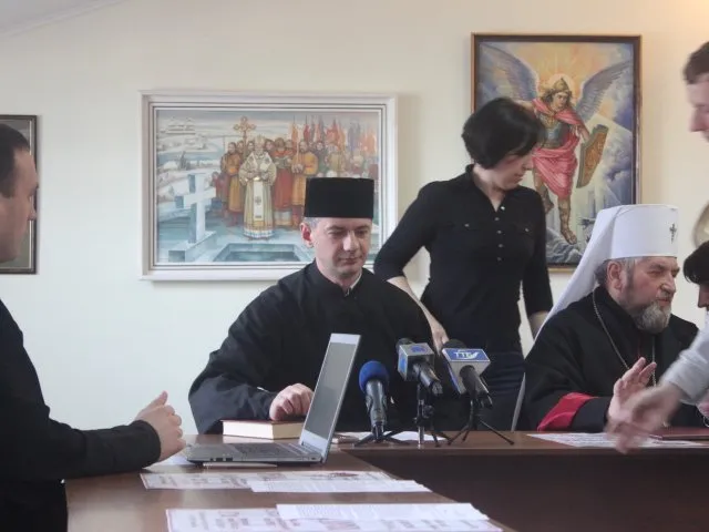 Майже 60 тисяч гривень зібрали в тернопільських греко-католицьких церквах на потреби армії (Фото) + (Відео) — фото 1
