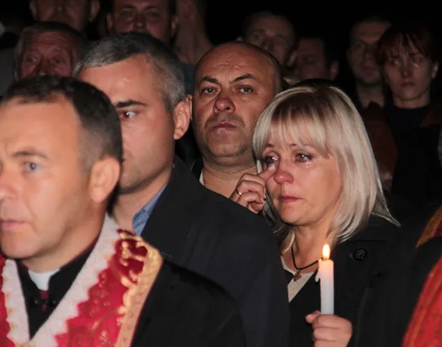 До Тернополя привезли тіло 33-х річного командира другої роти «Айдару» Андрія Юркевича (Фото) — фото 2
