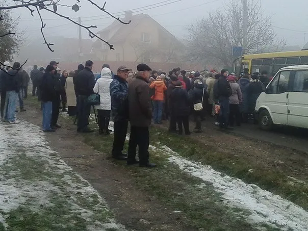 Битва за маршрутку. Конфлікт між двома селами (Фото) — фото 3