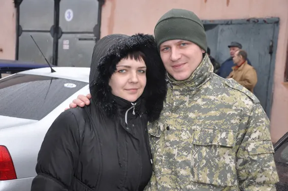 Близько сотні правоохоронців вирушили в зону АТО (Фоторепортаж) — фото 8