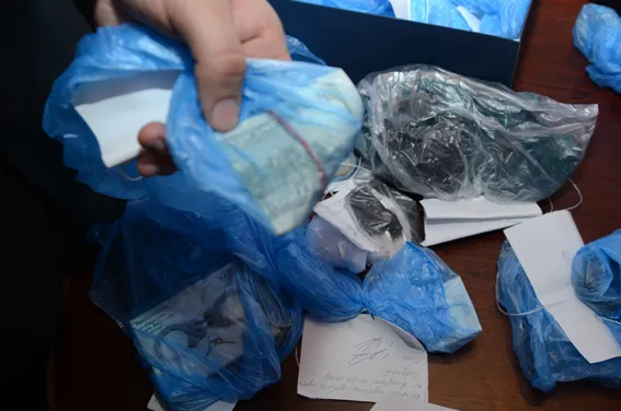 Затримали злодія, на рахунку якого понад десяток крадіжок з приватних помешкань (фото) + (відео) — фото 3