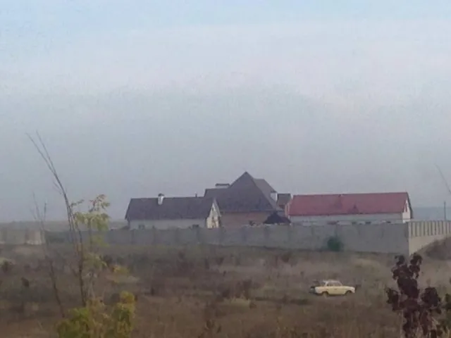 Фото загиблих в зоні АТО бійців заклеїли «бігмордом» кандидата (фото) — фото 2