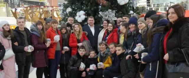 Более 70 детей из Донецкой области отпраздновали Рождество на Тернопольщине — фото 1